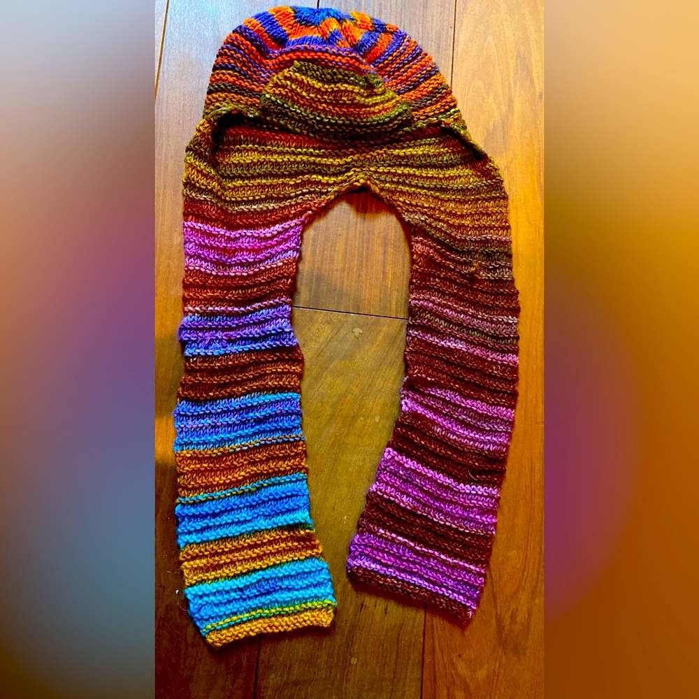 Handmade hat size 2-4 years old